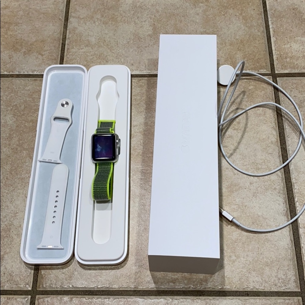 🍎 APPLE WATCH SPORT 38 mm 7099 Series Silver 🍎🍎